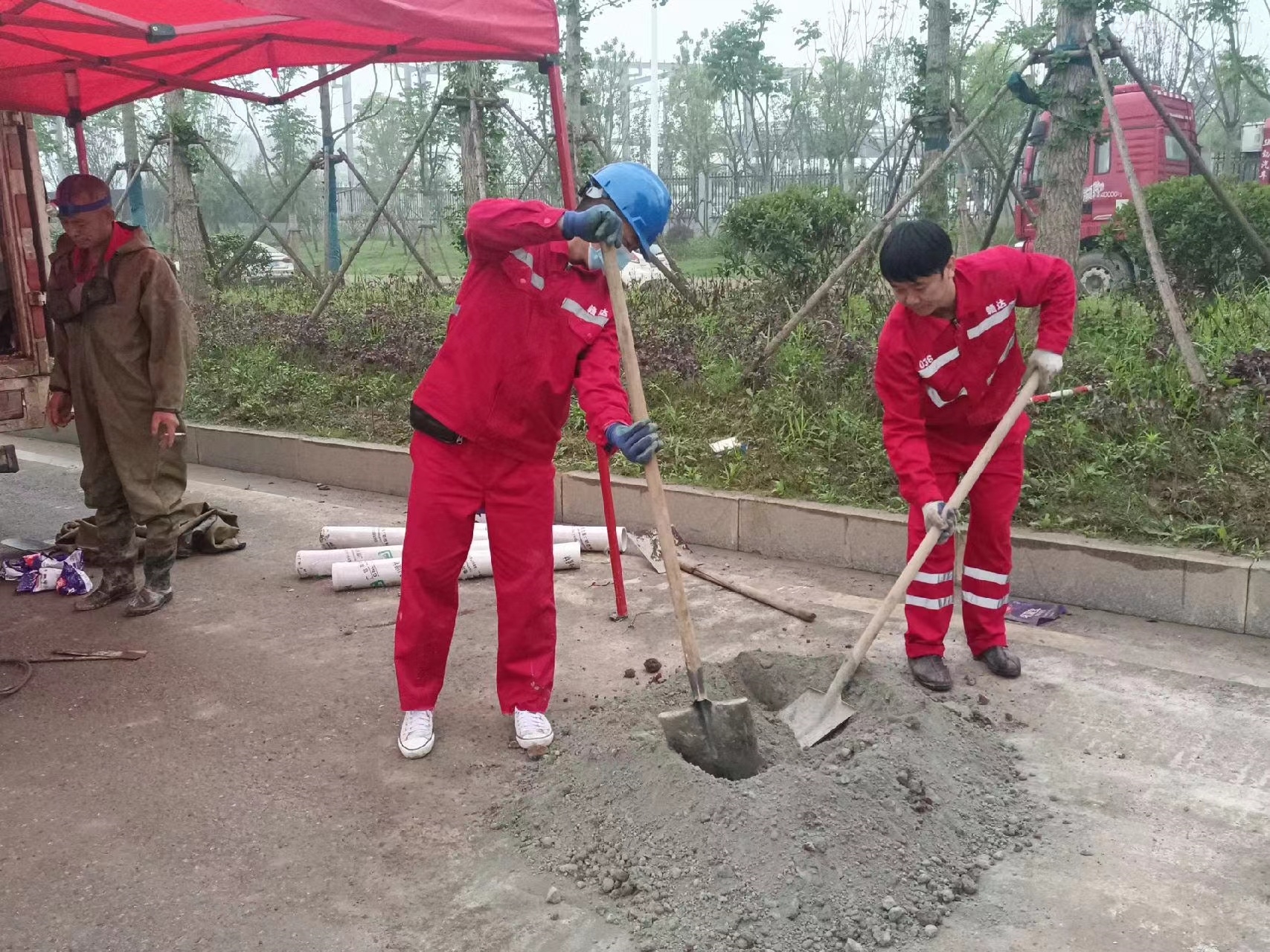淇滨管道疏通哪家好】及时进行市政管道清淤
